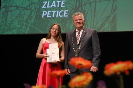 ZLATE PETICE 16 FOTO LJUBO VUKELIČ